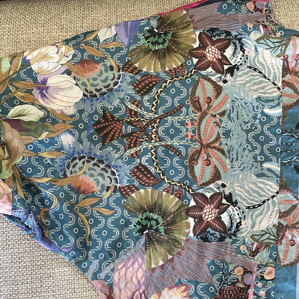 Johnny Was Aran Georgia Silk top - Picture 9 of 10